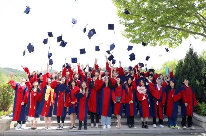 降低留学成本：大学奖学金申请窍门 Affordable College: Global Scholarships(图3)